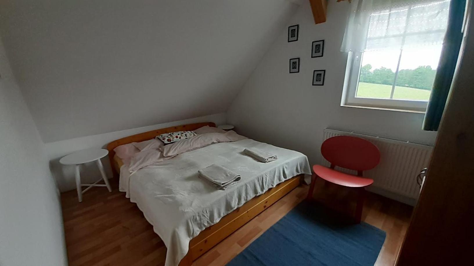 Apartman V Chaloupce Na Vrsku Bernsdorf Eksteriør bilde