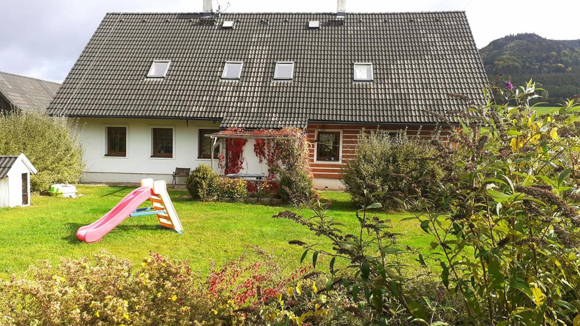 Apartman V Chaloupce Na Vrsku Bernsdorf Eksteriør bilde