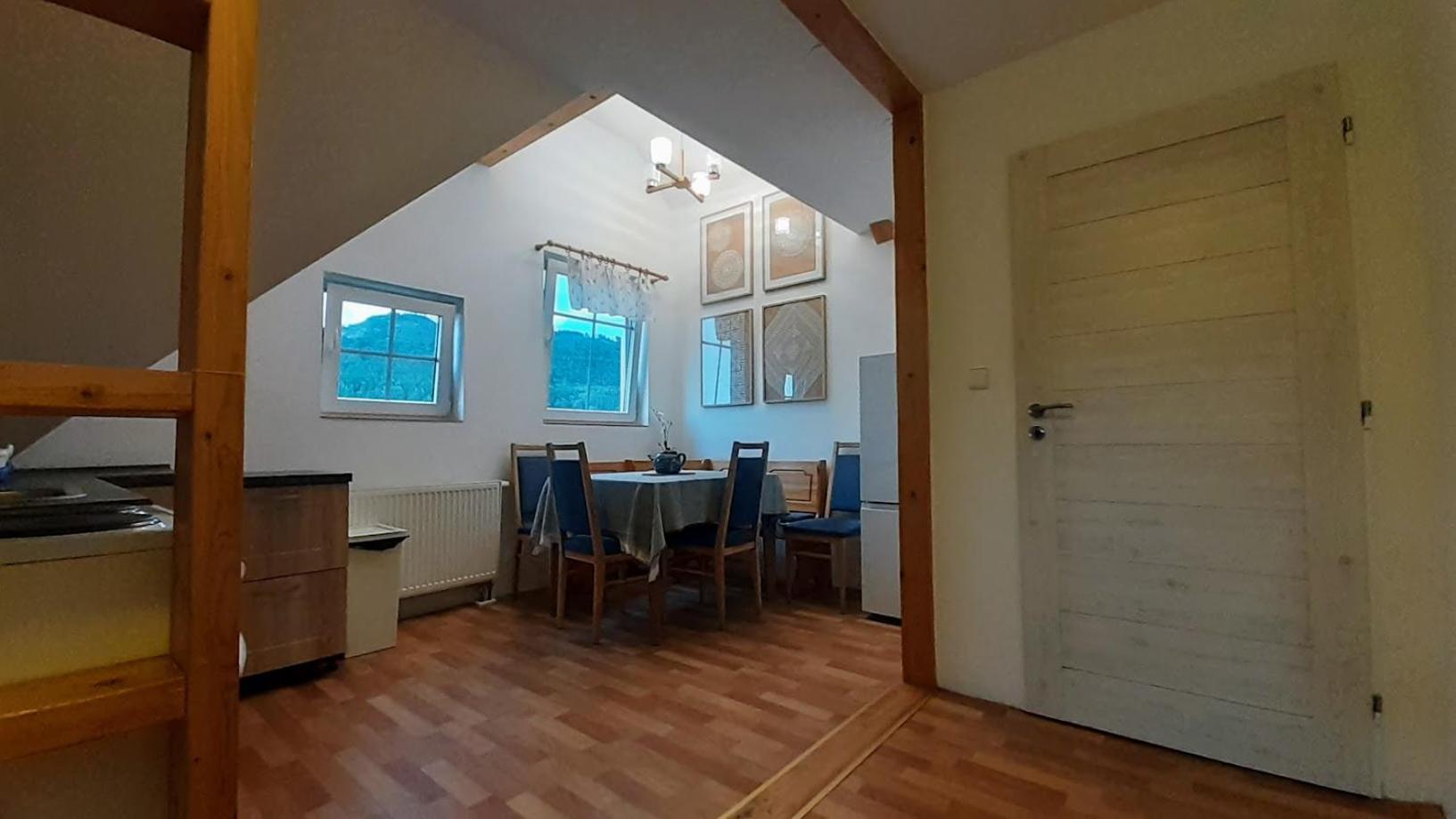 Apartman V Chaloupce Na Vrsku Bernsdorf Eksteriør bilde